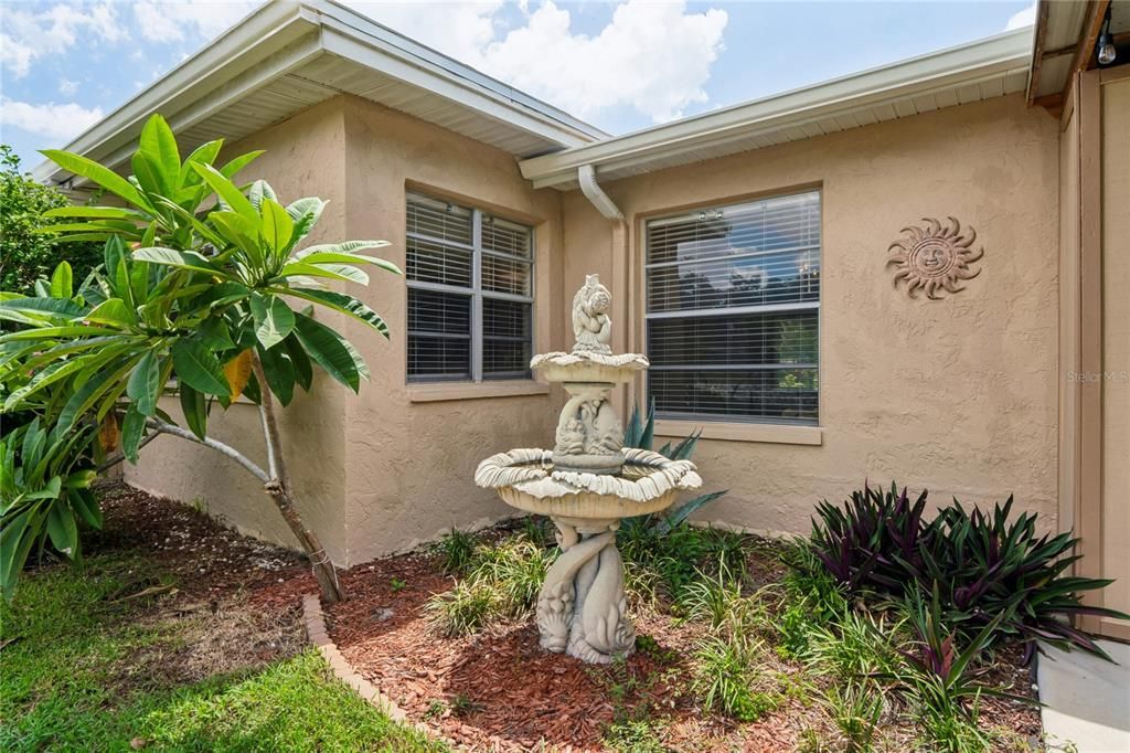 For Sale: $500,000 (3 beds, 2 baths, 1861 Square Feet)