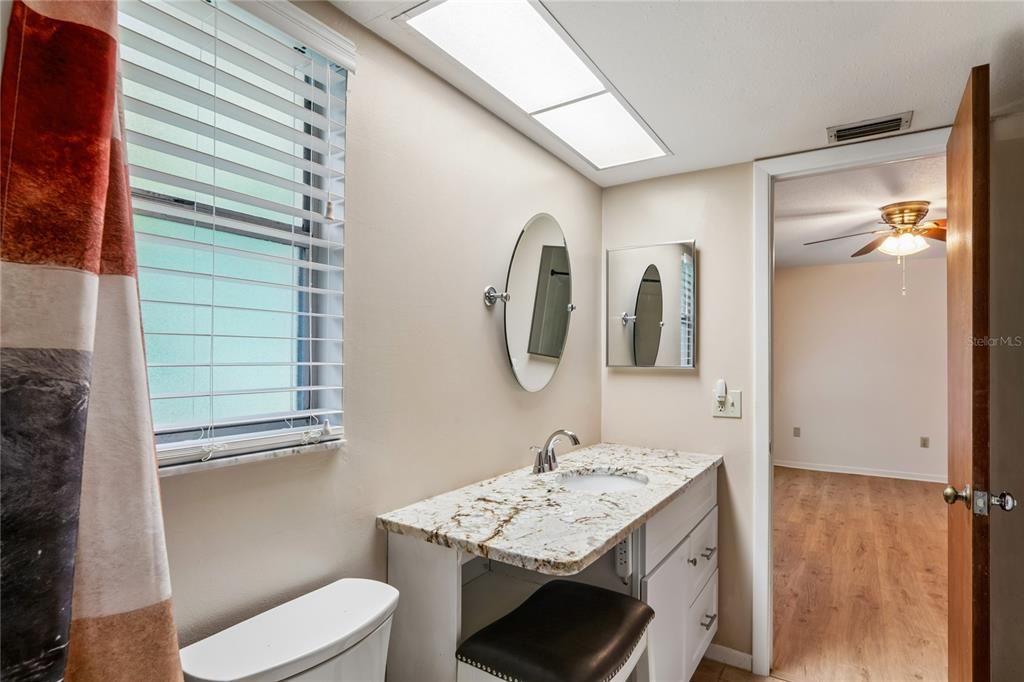 For Sale: $500,000 (3 beds, 2 baths, 1861 Square Feet)