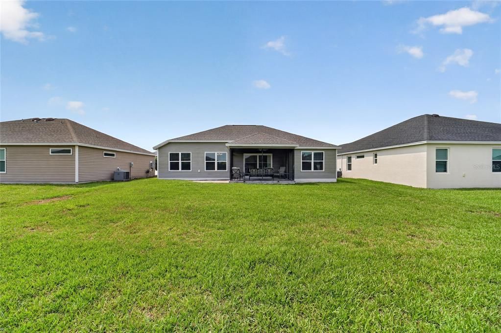 For Sale: $370,000 (3 beds, 2 baths, 1419 Square Feet)