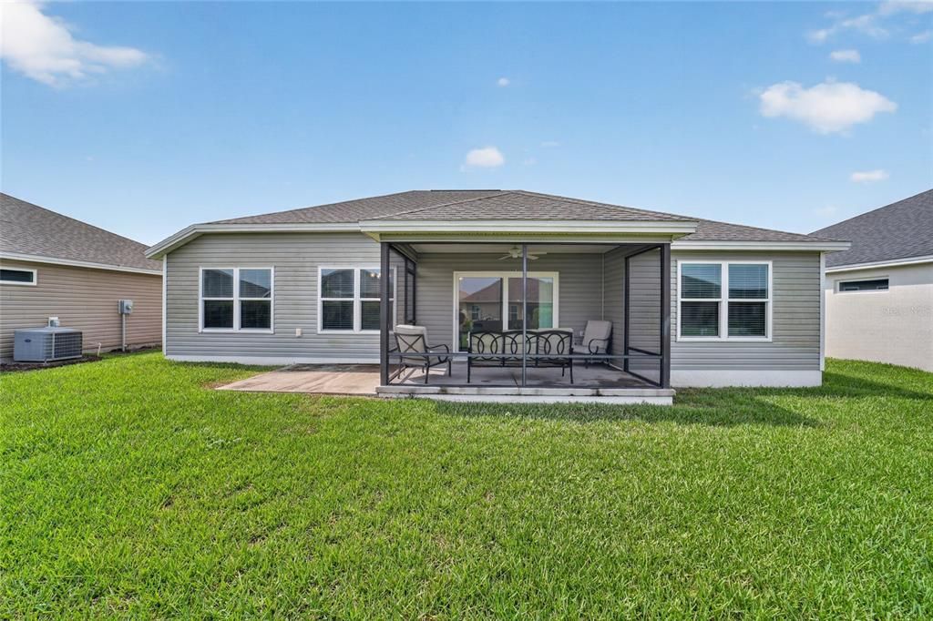 For Sale: $370,000 (3 beds, 2 baths, 1419 Square Feet)