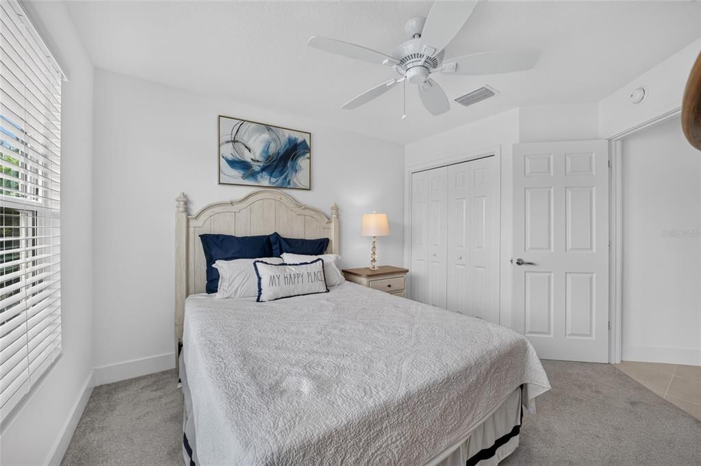 For Sale: $370,000 (3 beds, 2 baths, 1419 Square Feet)