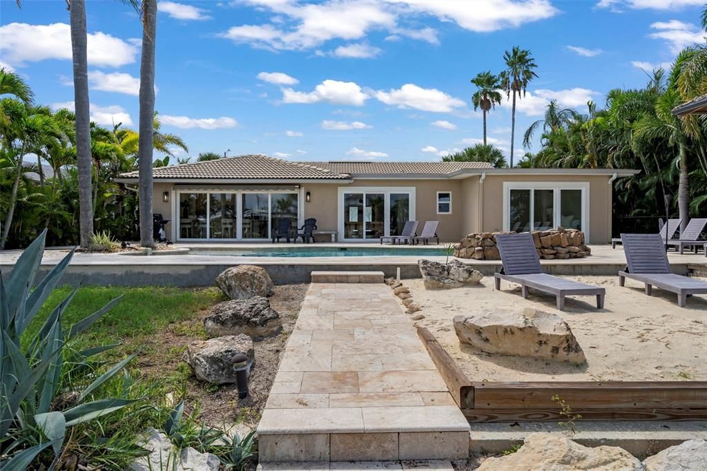 For Sale: $942,999 (3 beds, 3 baths, 2177 Square Feet)