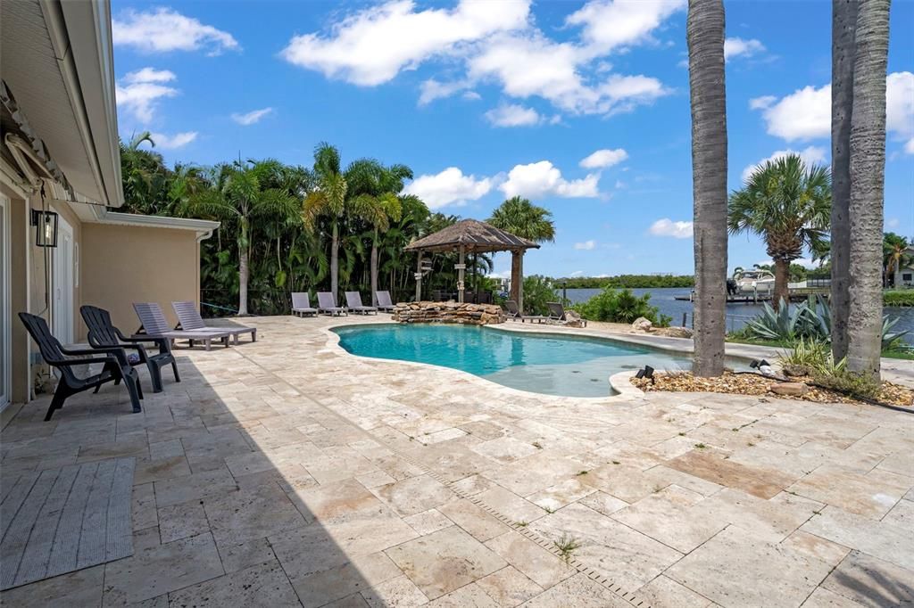 For Sale: $942,999 (3 beds, 3 baths, 2177 Square Feet)
