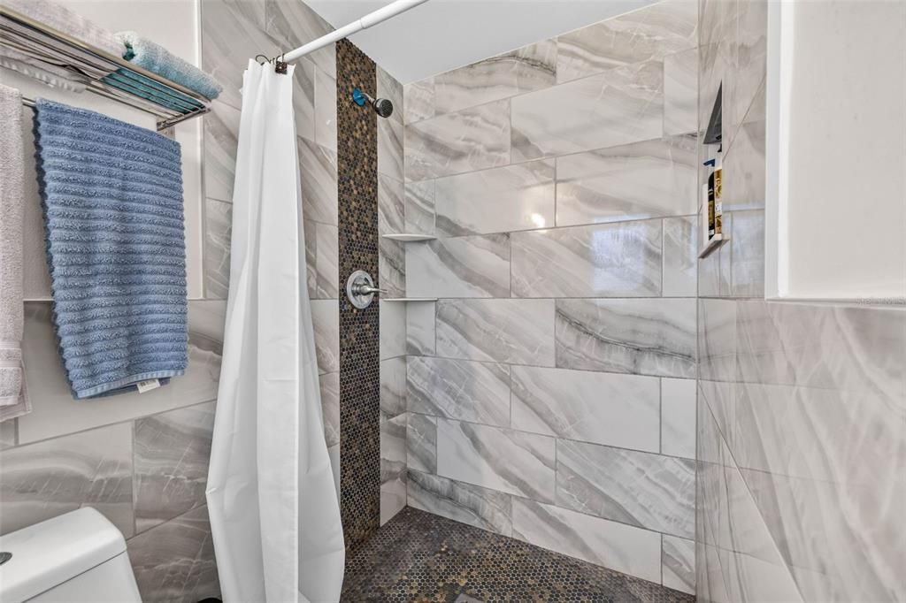 En Venta: $485,000 (3 camas, 2 baños, 1496 Pies cuadrados)