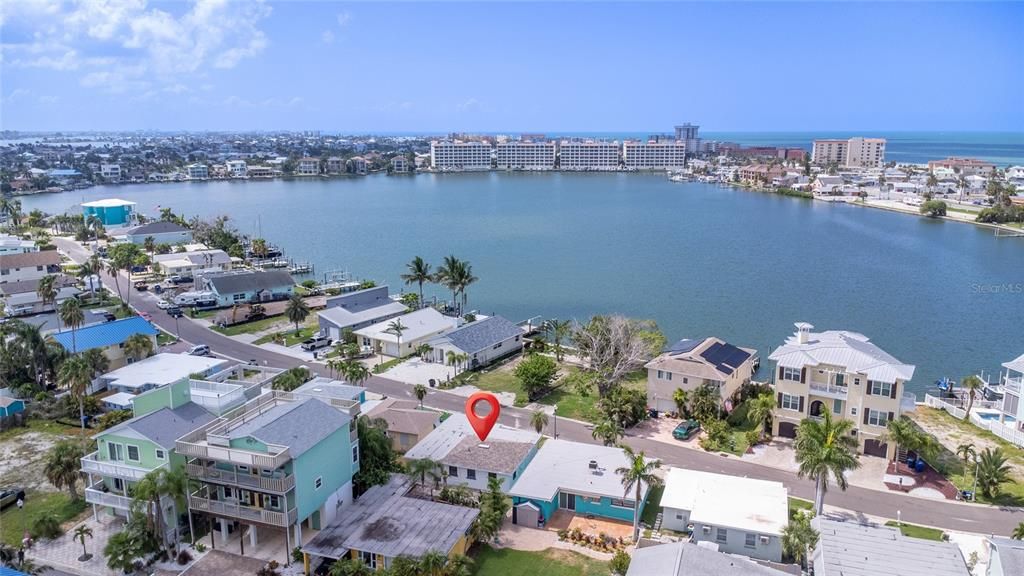 На продажу: $540,000 (3 спален, 2 ванн, 1096 Квадратных фут)