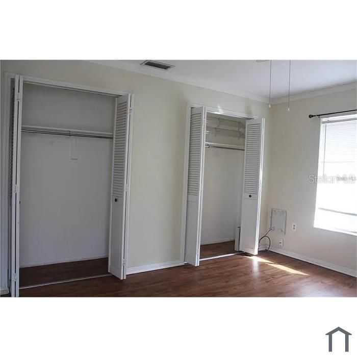 For Rent: $2,000 (2 beds, 2 baths, 1077 Square Feet)