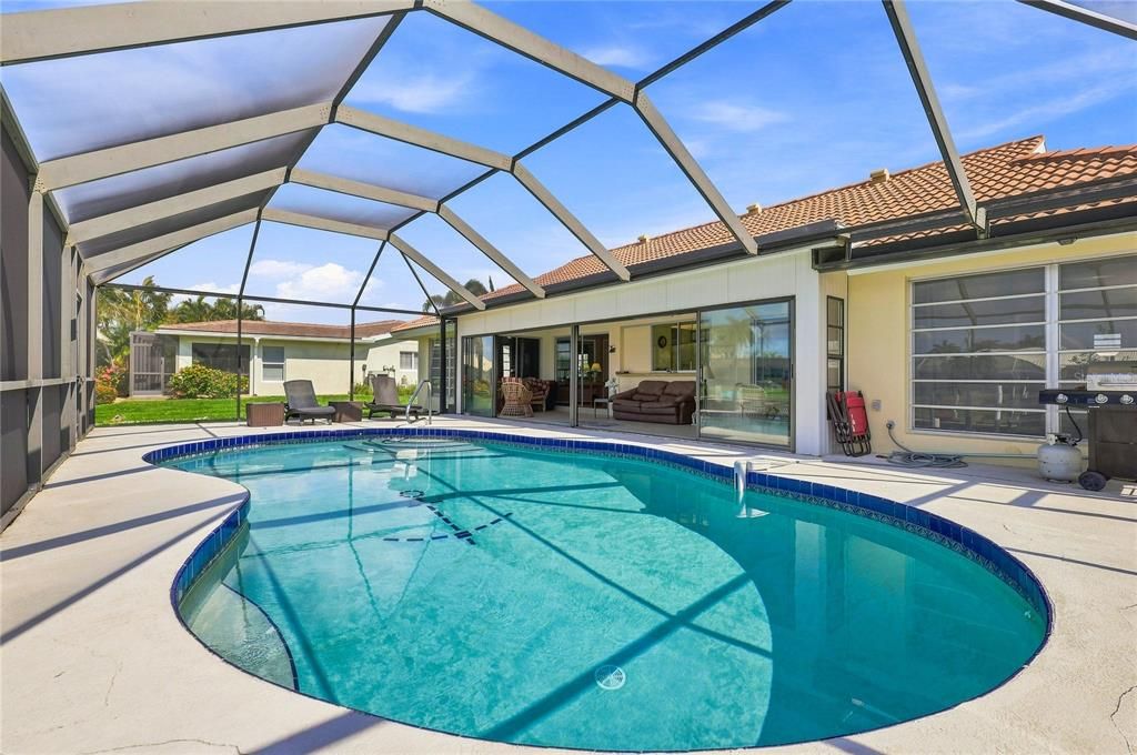 En Venta: $435,000 (2 camas, 2 baños, 1705 Pies cuadrados)