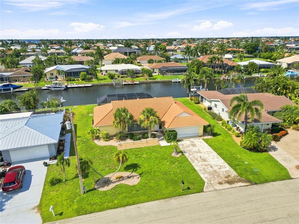 En Venta: $435,000 (2 camas, 2 baños, 1705 Pies cuadrados)