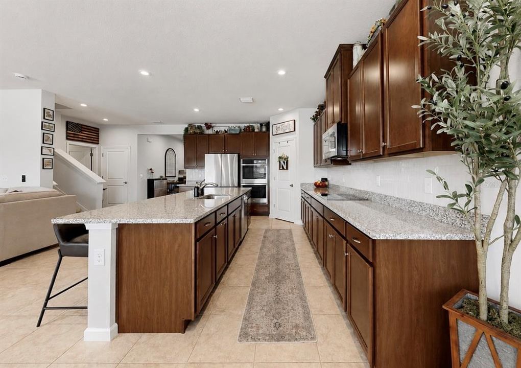 For Sale: $515,000 (4 beds, 3 baths, 2797 Square Feet)