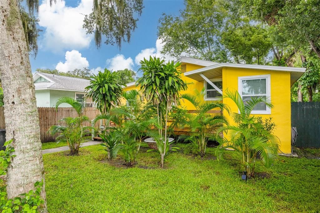 En Venta: $220,000 (2 camas, 1 baños, 911 Pies cuadrados)