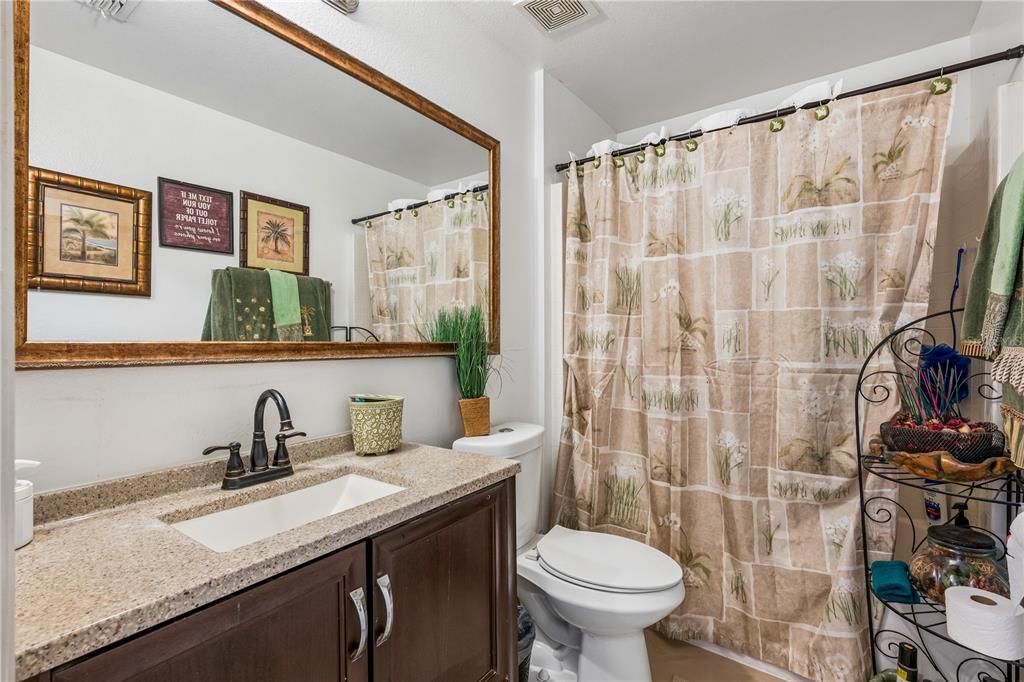 For Sale: $410,000 (3 beds, 2 baths, 1624 Square Feet)