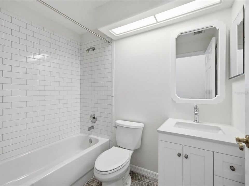 На продажу: $629,000 (3 спален, 2 ванн, 1917 Квадратных фут)