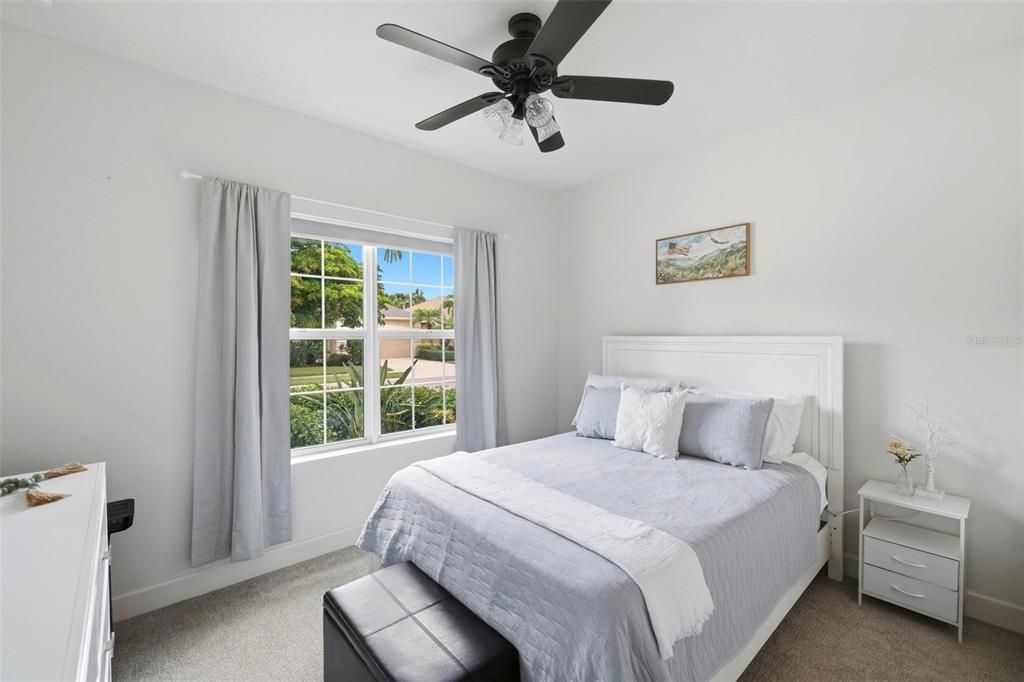 На продажу: $510,000 (4 спален, 3 ванн, 2329 Квадратных фут)