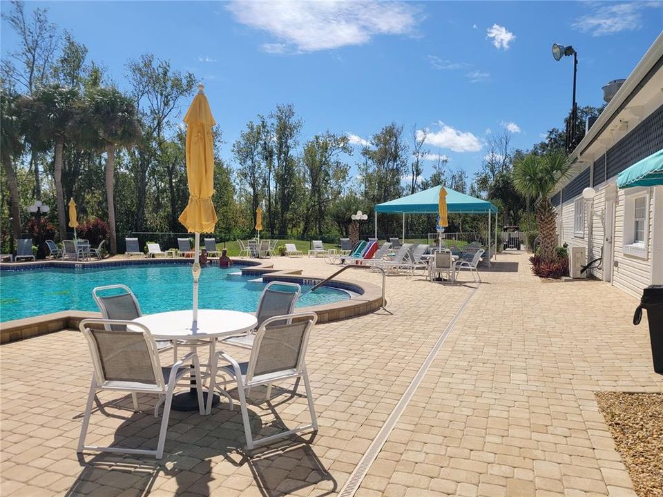 For Sale: $179,900 (3 beds, 2 baths, 1107 Square Feet)