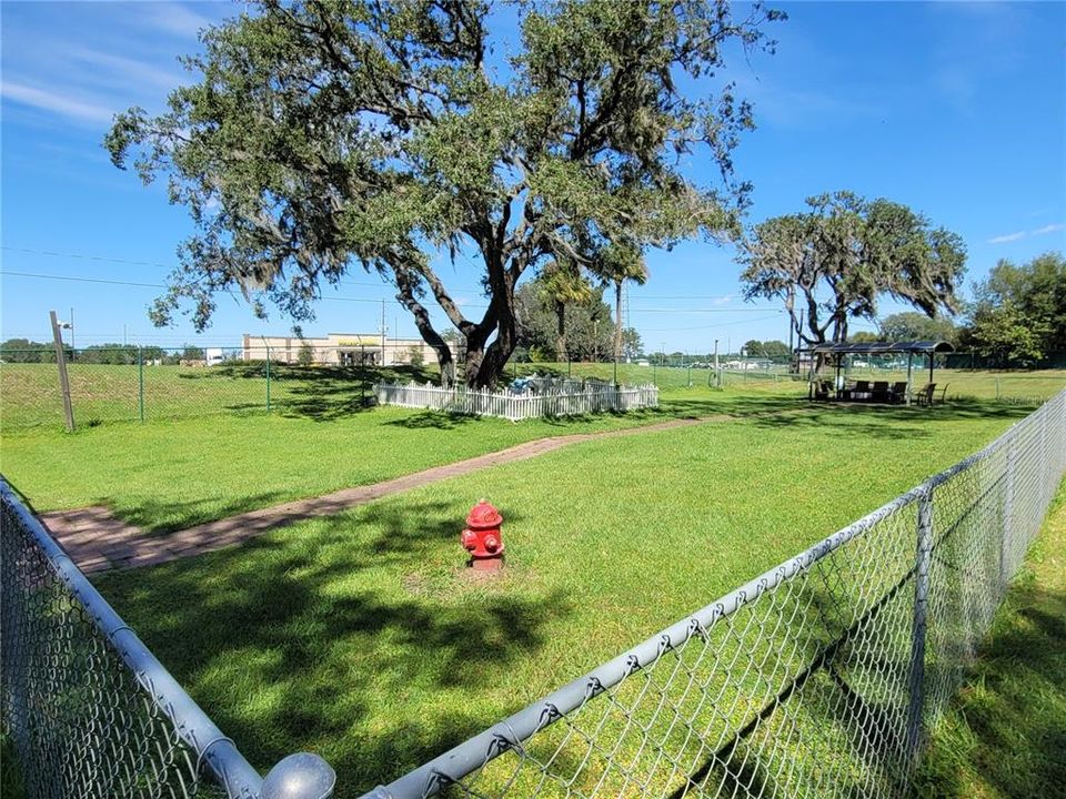 For Sale: $179,900 (3 beds, 2 baths, 1107 Square Feet)