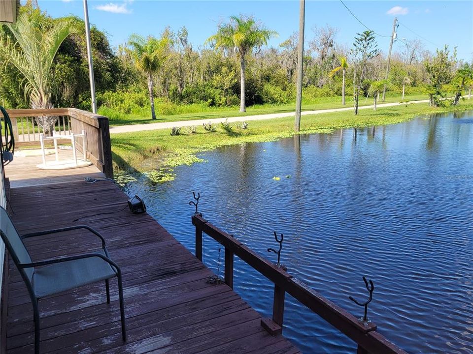 For Sale: $179,900 (3 beds, 2 baths, 1107 Square Feet)