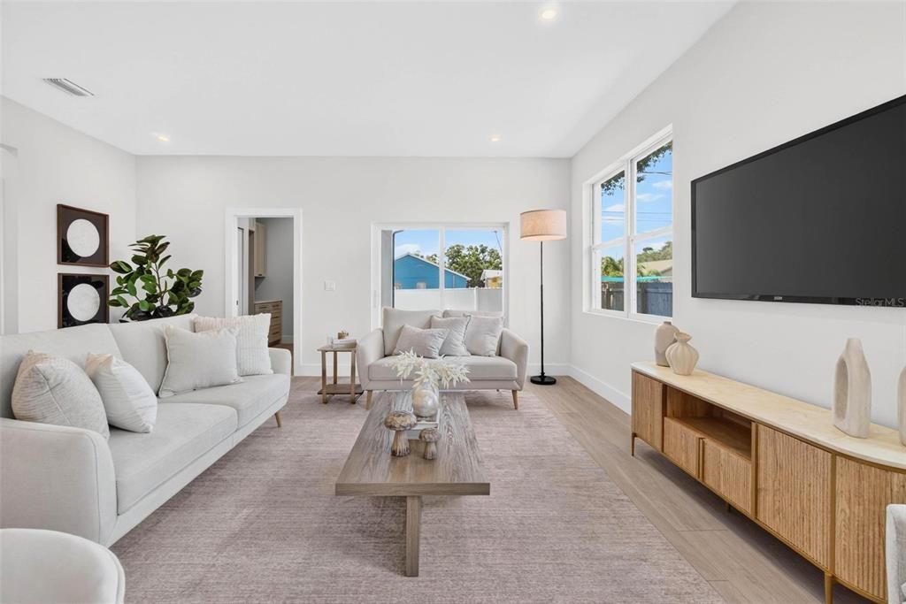 For Sale: $729,900 (4 beds, 2 baths, 1840 Square Feet)