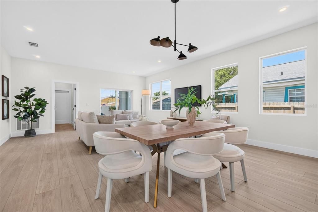 For Sale: $729,900 (4 beds, 2 baths, 1840 Square Feet)