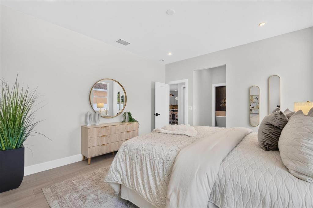For Sale: $729,900 (4 beds, 2 baths, 1840 Square Feet)