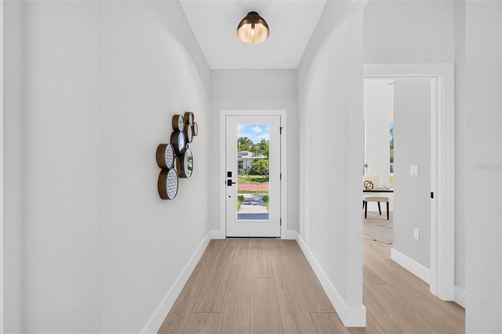 For Sale: $729,900 (4 beds, 2 baths, 1840 Square Feet)
