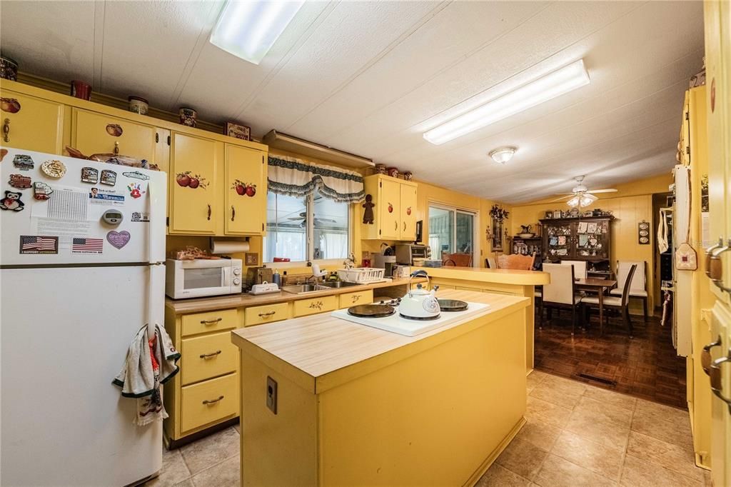 En Venta: $213,500 (3 camas, 2 baños, 1440 Pies cuadrados)