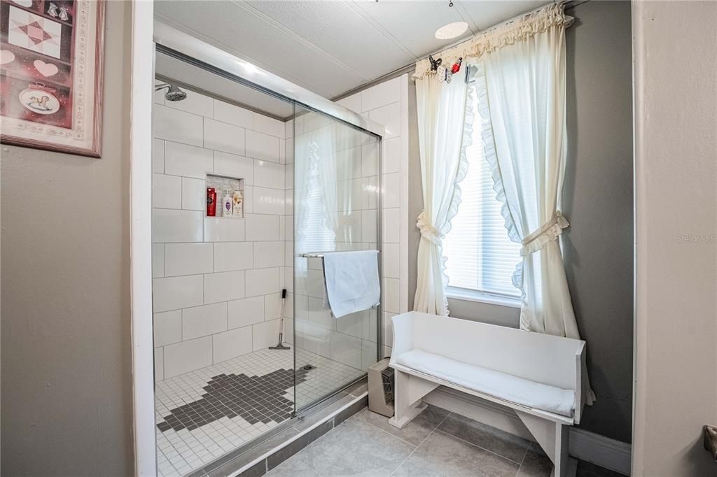En Venta: $213,500 (3 camas, 2 baños, 1440 Pies cuadrados)