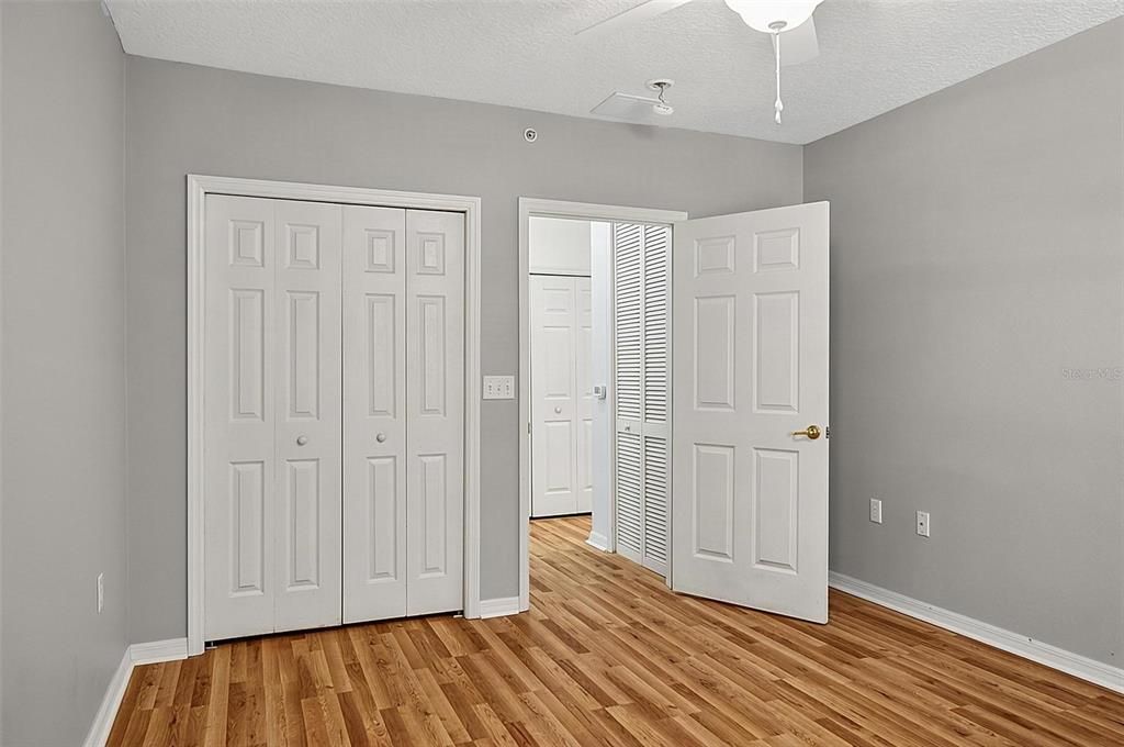 For Sale: $250,000 (2 beds, 2 baths, 1238 Square Feet)