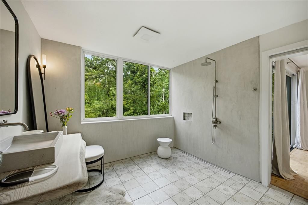 For Sale: $1,400,000 (4 beds, 3 baths, 3046 Square Feet)