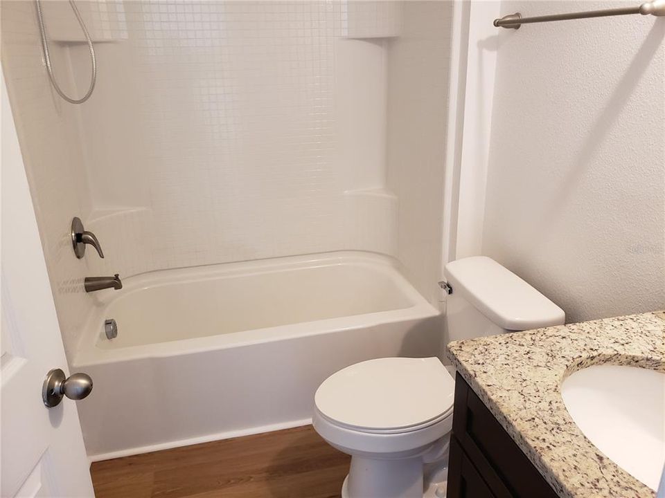 В аренду: $1,750 (3 спален, 2 ванн, 1263 Квадратных фут)