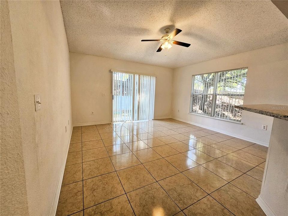 For Rent: $2,550 (4 beds, 2 baths, 1855 Square Feet)