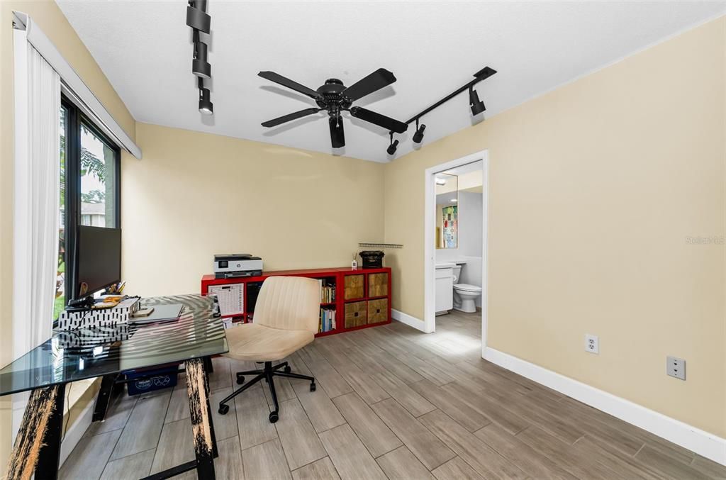 For Sale: $916,000 (4 beds, 3 baths, 2935 Square Feet)