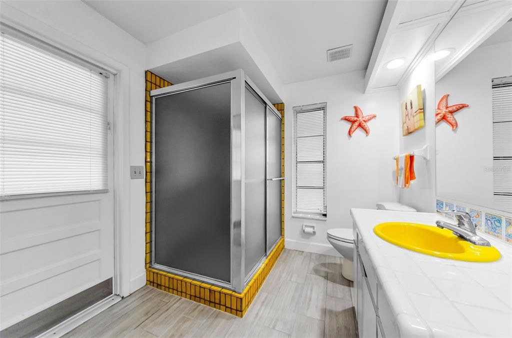 For Sale: $916,000 (4 beds, 3 baths, 2935 Square Feet)