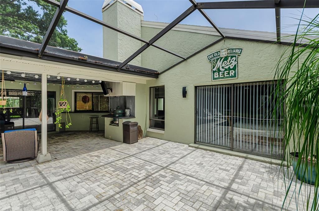 For Sale: $916,000 (4 beds, 3 baths, 2935 Square Feet)
