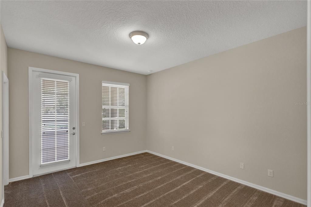 For Rent: $2,549 (3 beds, 3 baths, 1835 Square Feet)