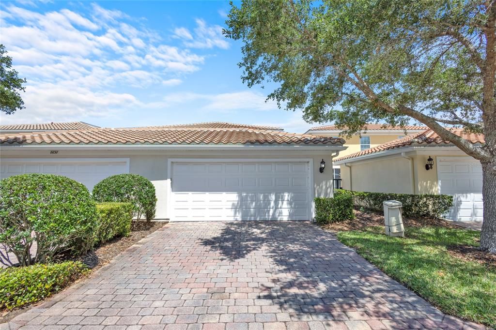 For Rent: $2,549 (3 beds, 3 baths, 1835 Square Feet)