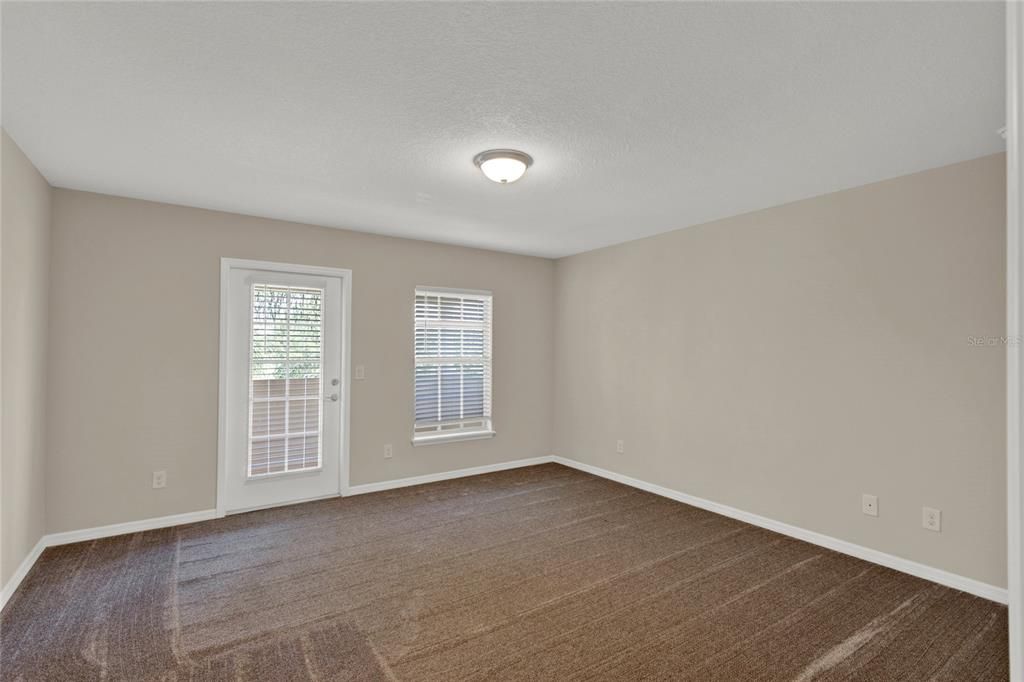For Rent: $2,549 (3 beds, 3 baths, 1835 Square Feet)