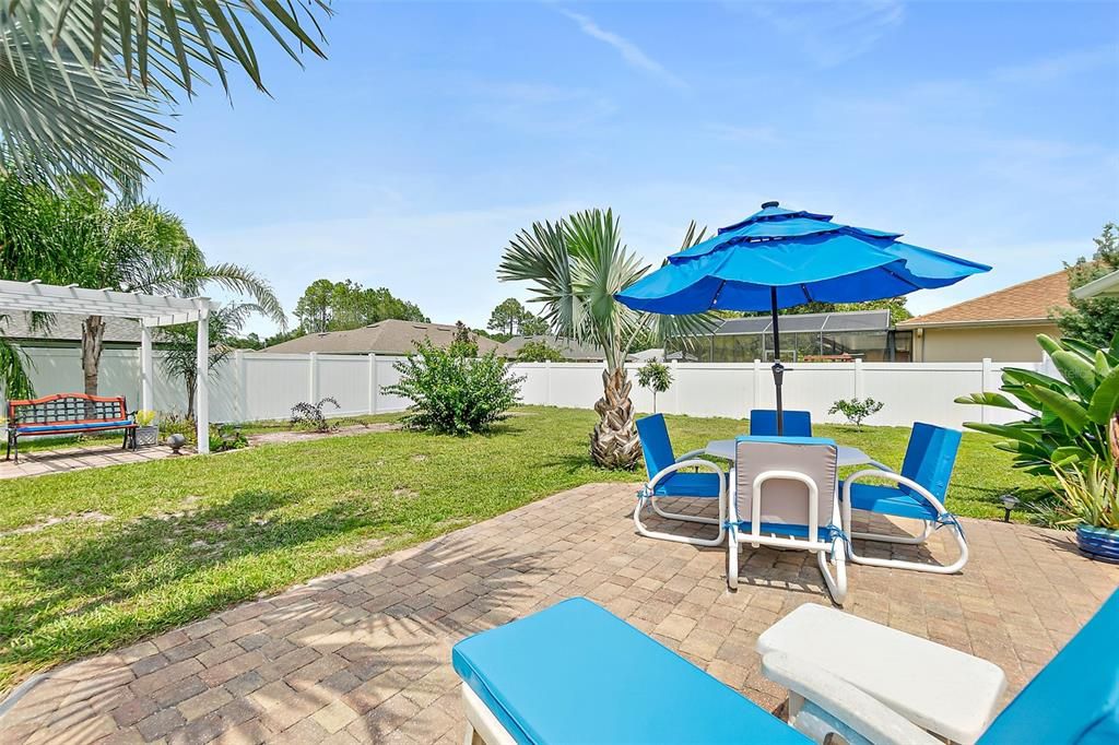 En Venta: $319,000 (3 camas, 2 baños, 1652 Pies cuadrados)