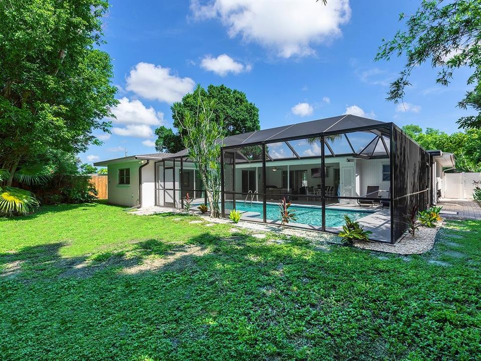 For Sale: $549,000 (3 beds, 2 baths, 1509 Square Feet)