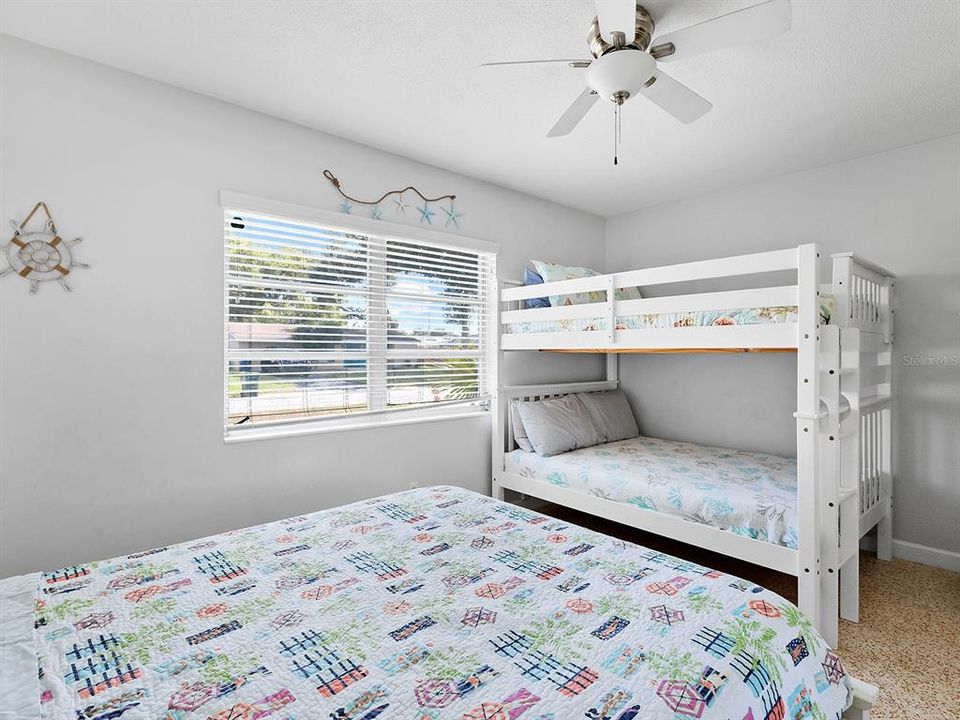 For Sale: $549,000 (3 beds, 2 baths, 1509 Square Feet)