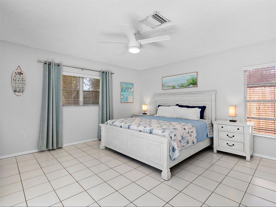 For Sale: $549,000 (3 beds, 2 baths, 1509 Square Feet)