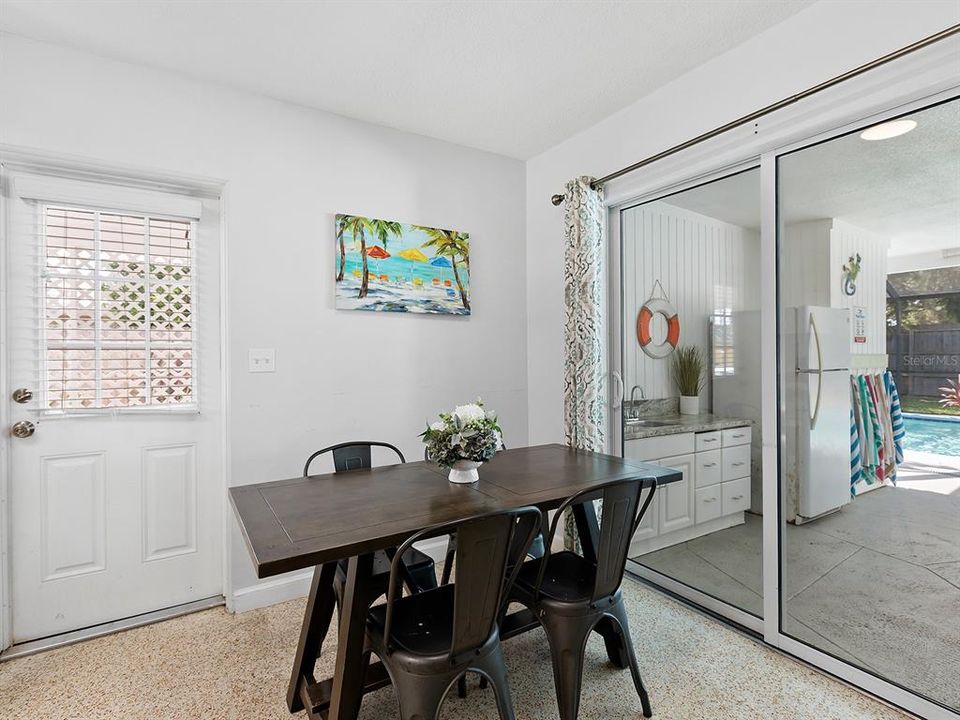 For Sale: $549,000 (3 beds, 2 baths, 1509 Square Feet)