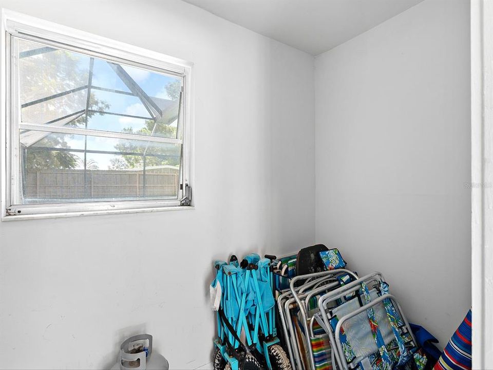 For Sale: $549,000 (3 beds, 2 baths, 1509 Square Feet)