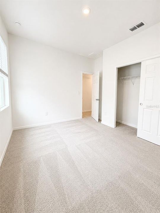 For Rent: $2,200 (4 beds, 2 baths, 1900 Square Feet)