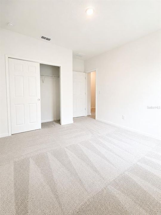 For Rent: $2,200 (4 beds, 2 baths, 1900 Square Feet)
