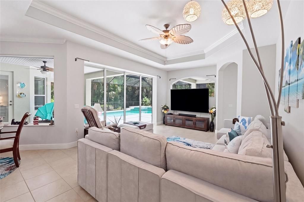 В аренду: $4,500 (4 спален, 3 ванн, 2672 Квадратных фут)