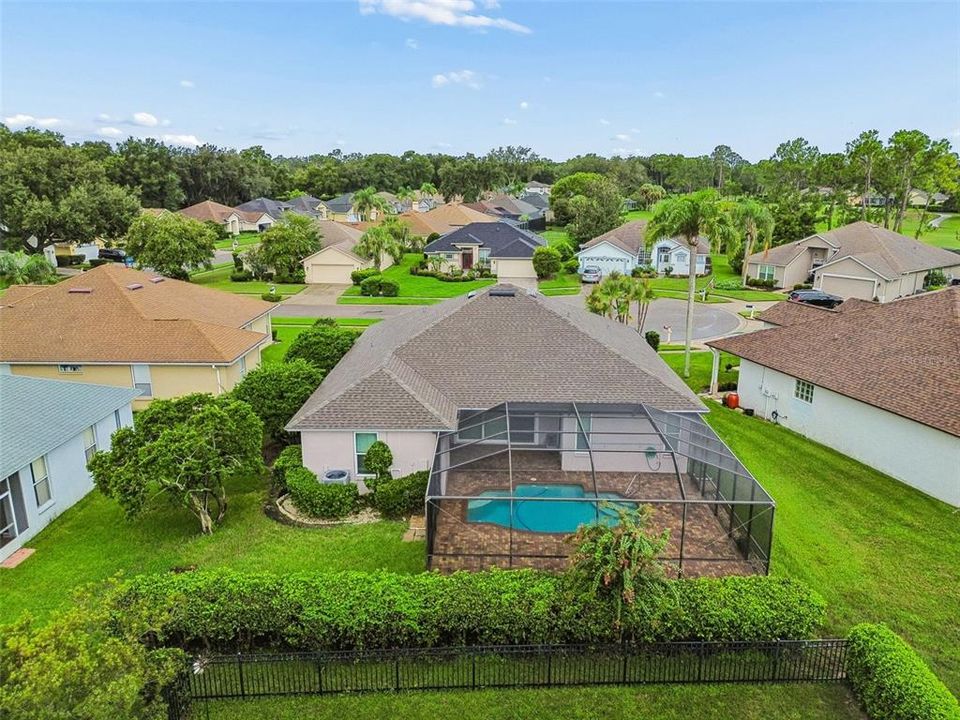 For Sale: $499,999 (4 beds, 2 baths, 1936 Square Feet)