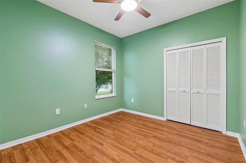 For Sale: $499,999 (4 beds, 2 baths, 1936 Square Feet)