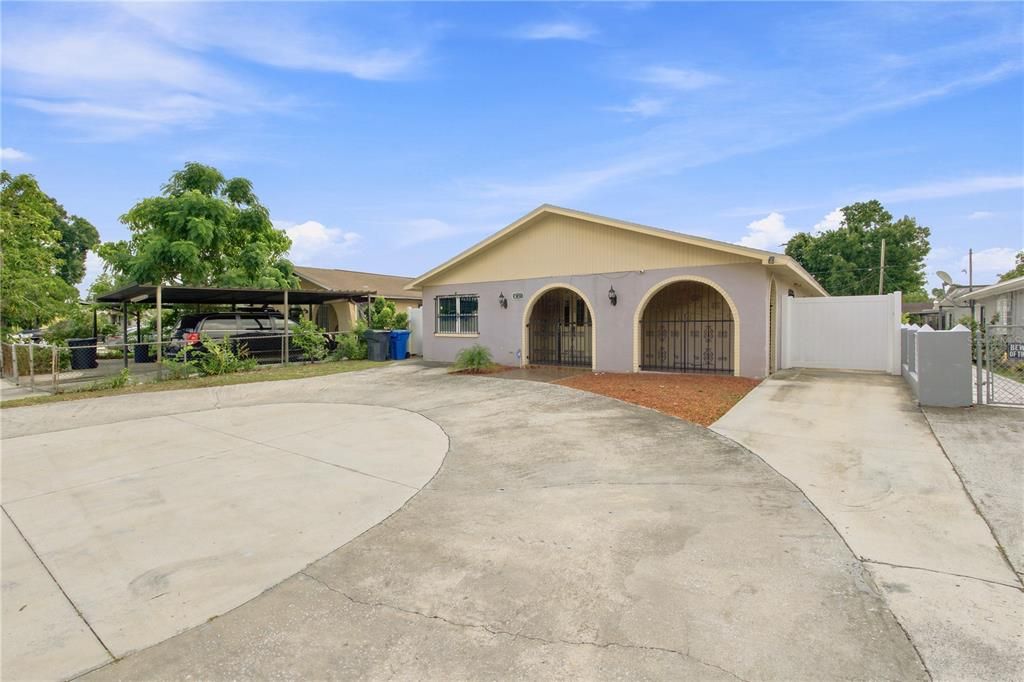 En Venta: $499,000 (3 camas, 2 baños, 1844 Pies cuadrados)
