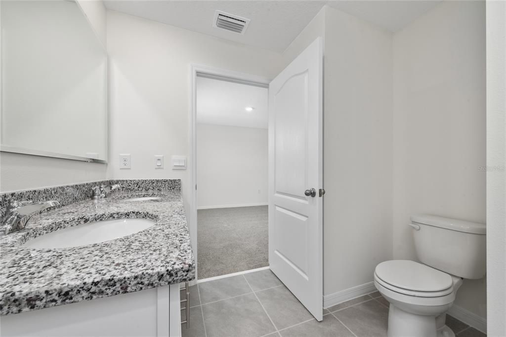 В аренду: $2,250 (3 спален, 2 ванн, 1560 Квадратных фут)