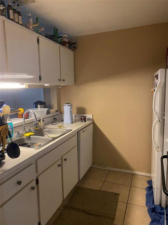 En Renta: $500 (1 camas, 1 baños, 1177 Pies cuadrados)